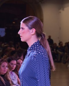 Fotografias de la X Pasarela Solidaria Cruz Roja Granada ( 2023 ) , Colecciones de El Corte Inglés , Fotografías José Mª Aponte Maestre JJCARPHOTO.com