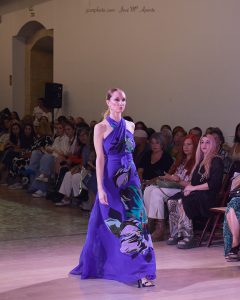 Fotografias de la X Pasarela Solidaria Cruz Roja Granada ( 2023 ) , Colecciones de El Corte Inglés , Fotografías José Mª Aponte Maestre JJCARPHOTO.com